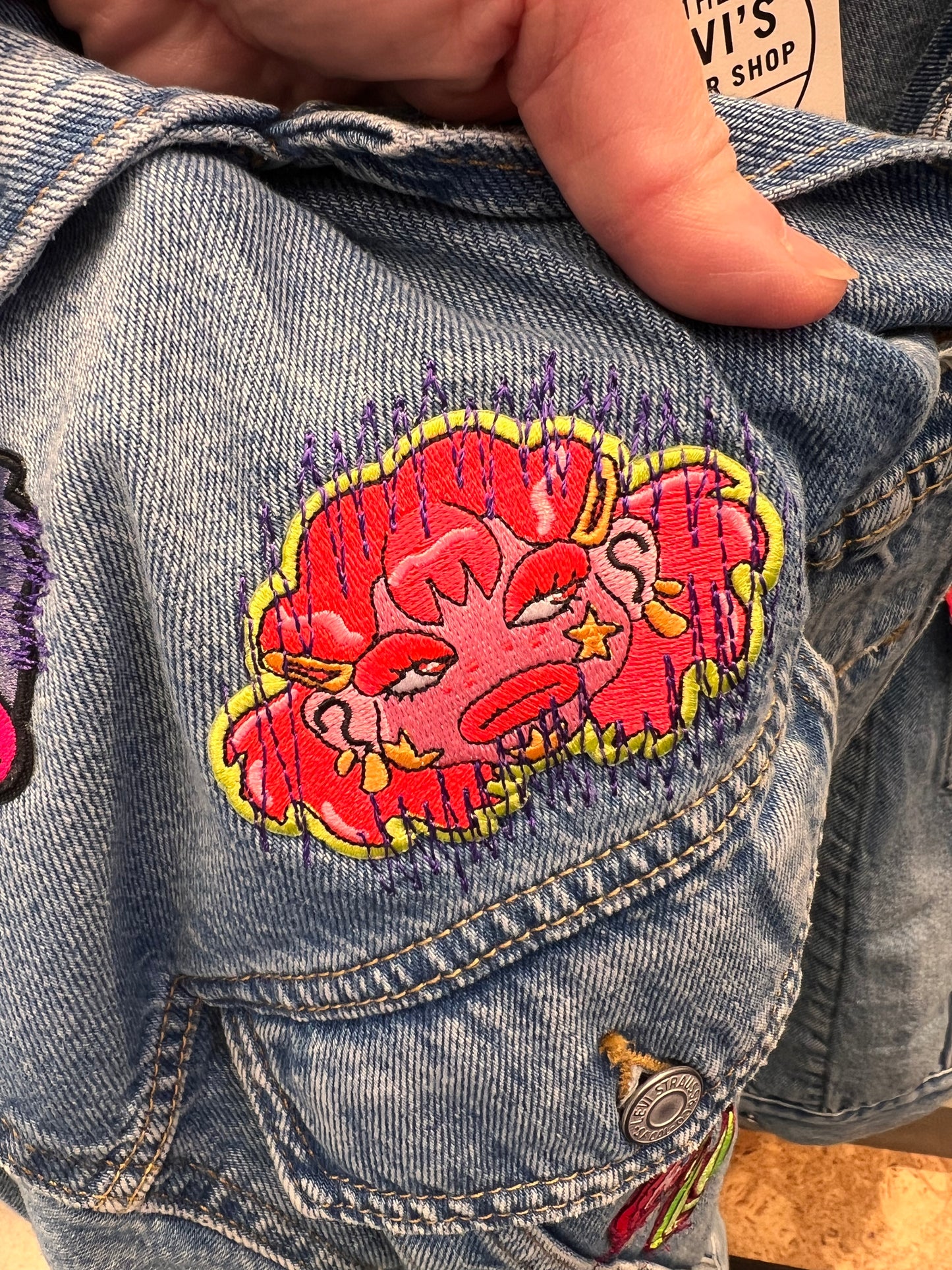 Custom Link For Instagram Client Hunter Swan 1980 Light Blue Levi's Shorts